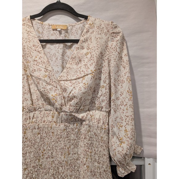 Stichic Floral Mini Dress Smocked Ruffle Long Sleeve V Neck Cream‎ Size M 0189 - Picture 2 of 5